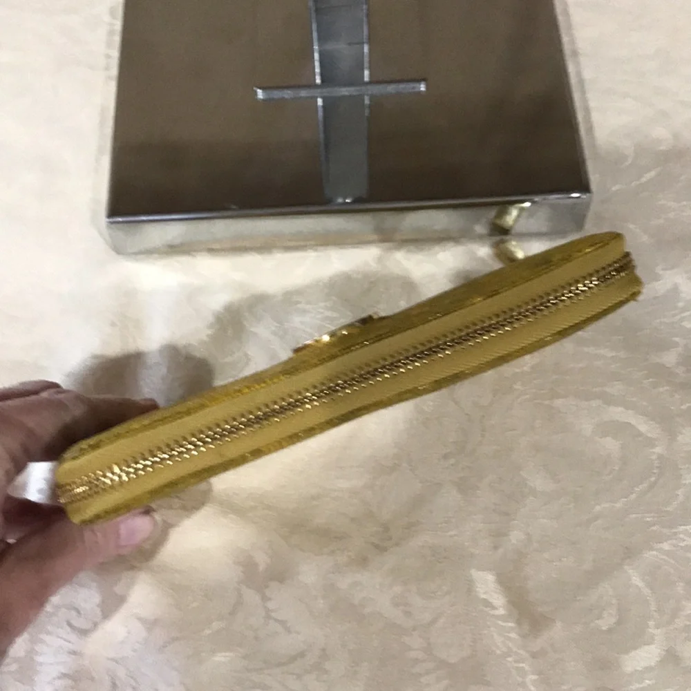 Tory Burch Wallet